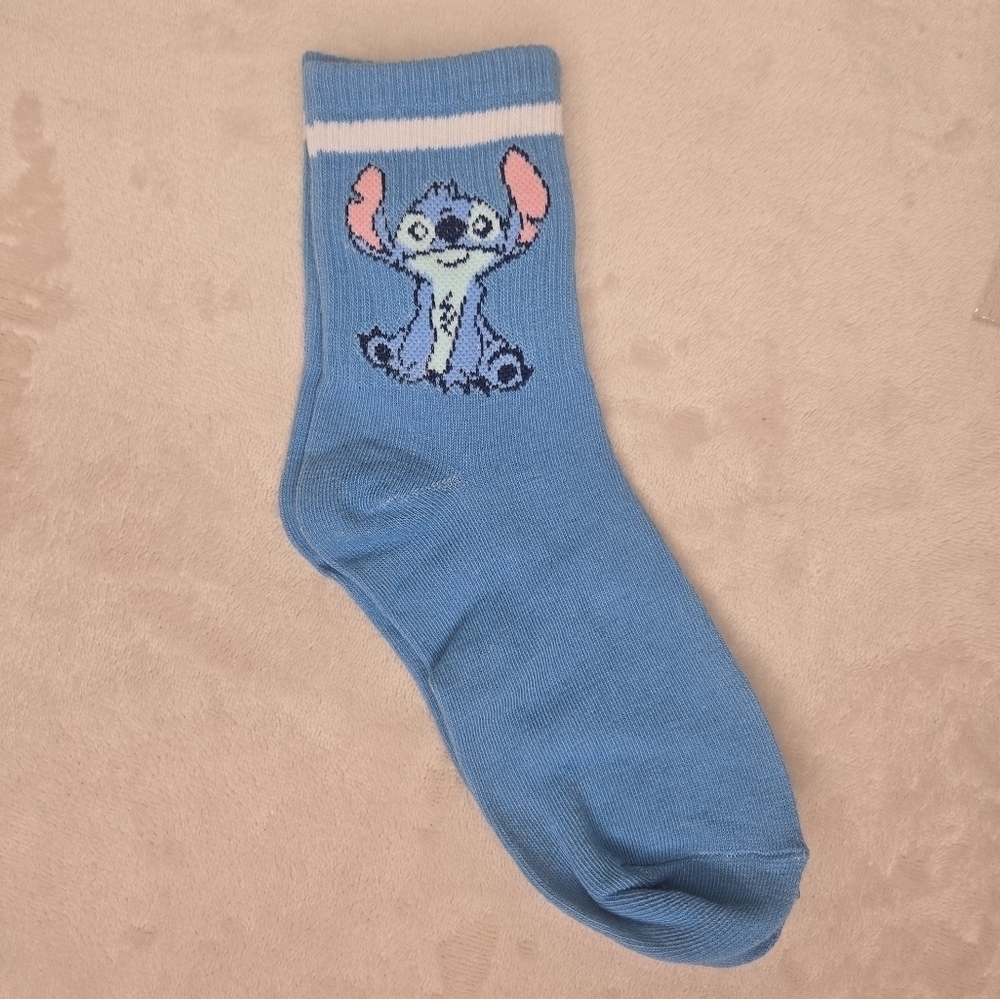 Disney Stitch Woman's Sock Set - 5 Pairs - Picture 5 of 10